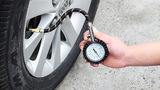 如何检查轮胎气压